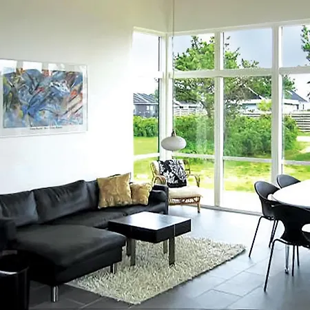 Awesome In Juelsminde With Kitchen Feriehus Sonderby (Midtjylland)